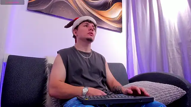 Leoo Miller online show from 11-29-25, 04:59