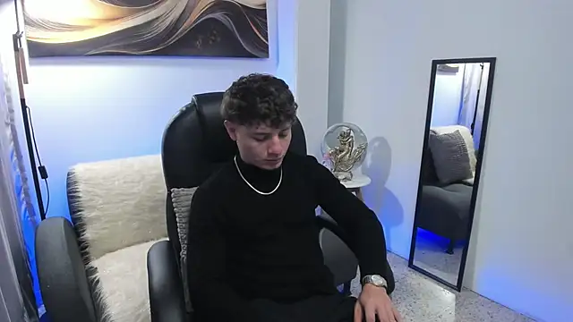 Leoo Miller online show from 01-14-26, 03:56