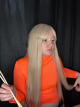 Snapshot of Darling_Bri_ chatting on 10-17-25, 11:57 Darling Bri online show from 10-17-25, 11:57