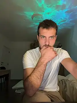 Xhrome98 online show from 10-21-25, 07:58