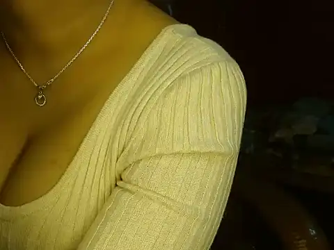 Snapshot of Kittibhabhi-9 chatting on 11-22-25, 05:23 Kittibhabhi-9 online show from 11-22-25, 05:23