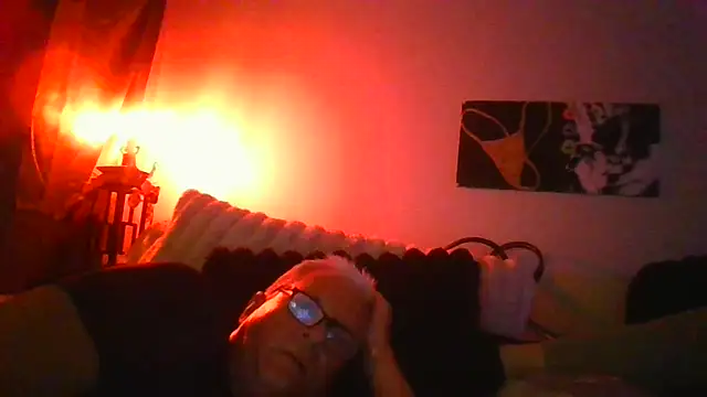 Snapshot of nvthvn555 chatting on 10-11-25, 07:07 nvthvn555 online show from 10-11-25, 07:07