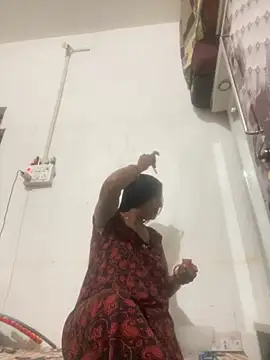 Snapshot of Sapnahot34 chatting on 12-03-25, 04:09 Sapnahot34 online show from 12-03-25, 04:09