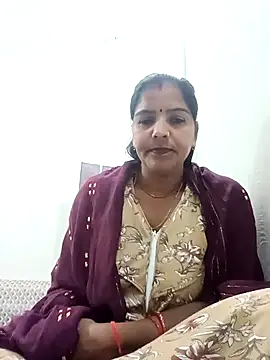Snapshot of Sapnahot34 chatting on 12-19-25, 07:26 Sapnahot34 online show from 12-19-25, 07:26