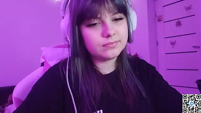 KristiBloom online show from 01-13-26, 09:42