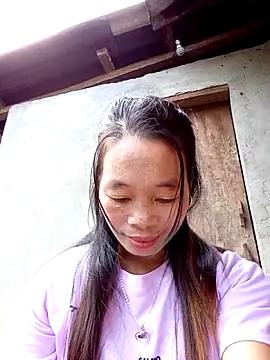 Snapshot of chieu_xinh chatting on 10-28-25, 07:01 chieu xinh online show from 10-28-25, 07:01