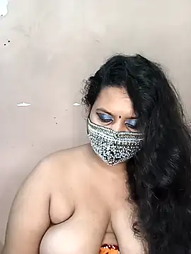 Mallika-collage online show from 11-11-25, 08:20