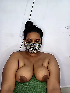 Snapshot of Mallika-collage chatting on 06-15-26, 05:59 Mallika-collage online show from 06-15-26, 05:59