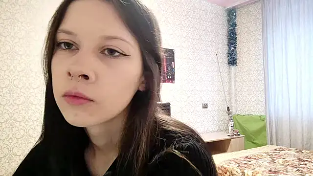 babylilcute online show from 10-11-25, 11:20