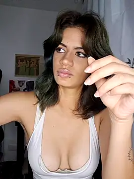 sukulaurens online show from 07-30-26, 02:54