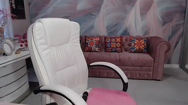 Snapshot of Arisa5000 chatting on 02-28-25, 02:09 Arisa5000 online show from 02-28-25, 02:09