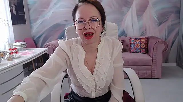 Snapshot of Arisa5000 chatting on 03-06-25, 11:03 Arisa5000 online show from 03-06-25, 11:03