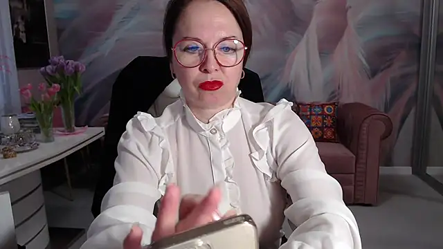 Snapshot of Arisa5000 chatting on 03-10-25, 03:30 Arisa5000 online show from 03-10-25, 03:30