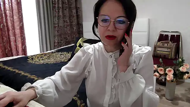 Snapshot of Arisa5000 chatting on 04-29-26, 07:23 Arisa5000 online show from 04-29-26, 07:23