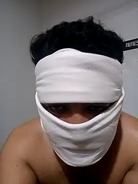 Snapshot of rutvikbb123 chatting on 11-30-25, 07:29 rutvikbb123 online show from 11-30-25, 07:29