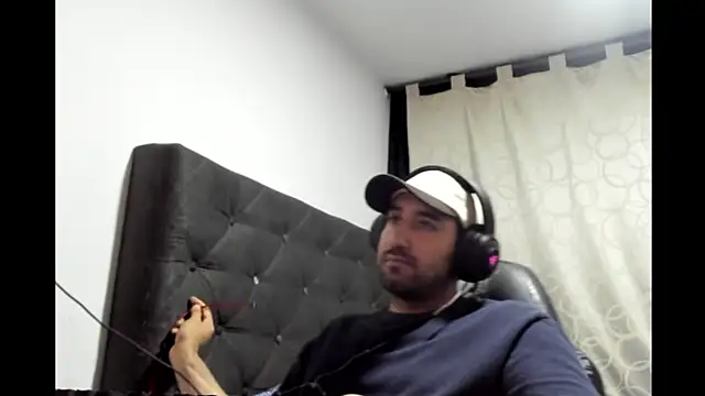 coolfriki online show from 04-06-26, 04:46