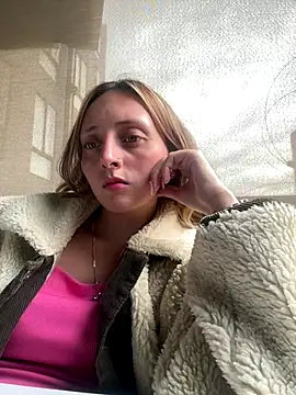 Snapshot of Mia_dca chatting on 10-30-25, 04:52 Mia dca online show from 10-30-25, 04:52