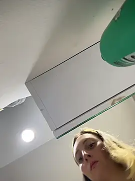 Snapshot of Mia_dca chatting on 12-02-25, 05:08 Mia dca online show from 12-02-25, 05:08