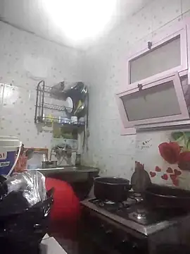 Snapshot of TermedScherzo chatting on 10-24-25, 01:18 TermedScherzo online show from 10-24-25, 01:18