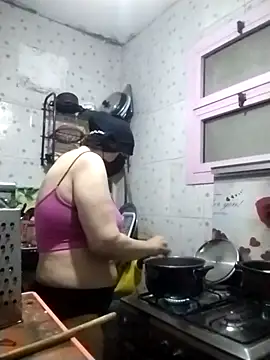 Snapshot of TermedScherzo chatting on 12-16-25, 12:21 TermedScherzo online show from 12-16-25, 12:21