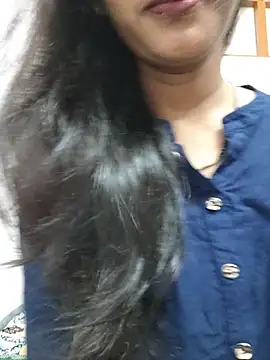 Snapshot of anjali2351 chatting on 06-05-26, 03:35 anjali2351 online show from 06-05-26, 03:35