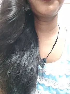 Snapshot of anjali2351 chatting on 06-12-26, 10:25 anjali2351 online show from 06-12-26, 10:25