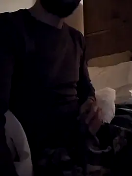 Snapshot of felipelon07 chatting on 12-02-25, 12:16 felipelon07 online show from 12-02-25, 12:16