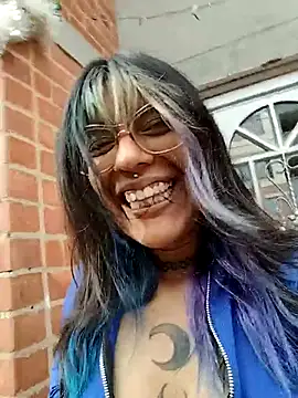 Abby 2-1 online show from 01-06-26, 12:31