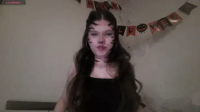 AlmetaBradicich online show from 10-31-25, 05:19