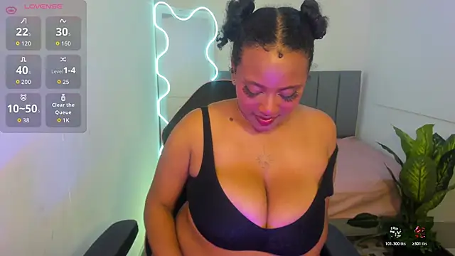 THIANA TAY online show from 10-26-25, 03:12