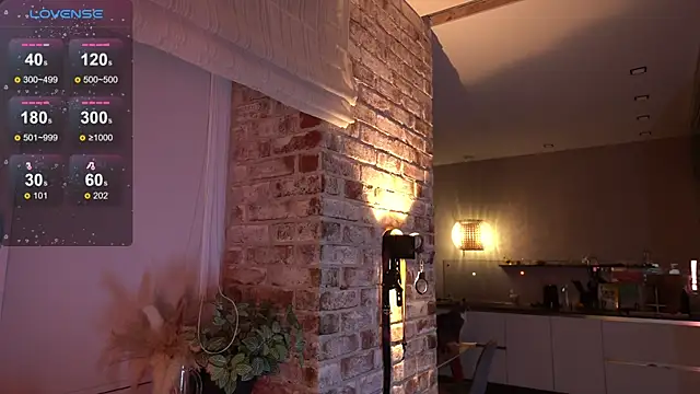 Snapshot of _favdream chatting on 12-15-25, 04:17 favdream online show from 12-15-25, 04:17