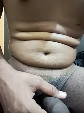 Snapshot of fueyyvvirub chatting on 03-14-26, 05:18 fueyyvvirub online show from 03-14-26, 05:18