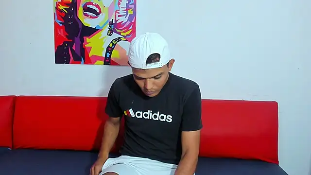 Snapshot of Lindaprincedemon chatting on 10-26-25, 03:29 Lindaprincedemon online show from 10-26-25, 03:29