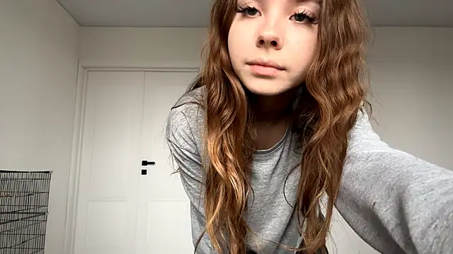 EhtelBiondi online show from 10-29-25, 08:05