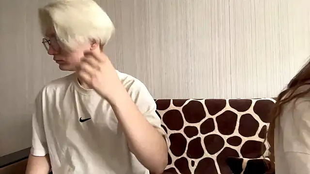 EhtelBiondi online show from 03-29-26, 08:14