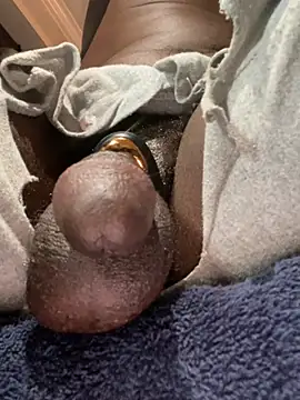 Snapshot of Atldickstroker chatting on 03-10-26, 03:50 Atldickstroker online show from 03-10-26, 03:50