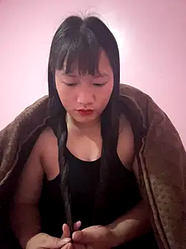 Snapshot of TrangNemo chatting on 11-25-25, 06:41 TrangNemo online show from 11-25-25, 06:41