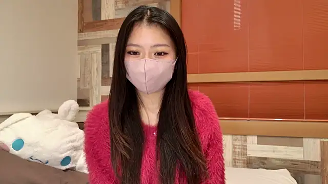 Snapshot of moka_latte chatting on 11-21-25, 10:03 moka latte online show from 11-21-25, 10:03