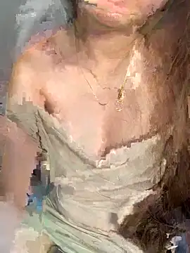 Beyeuuu online show from 12-20-25, 12:12