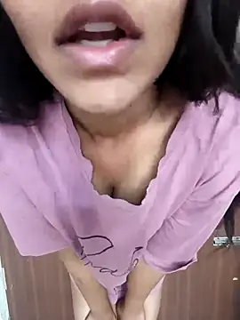 anshika0124 online show from 02-10-26, 05:55