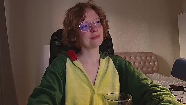 emymayy online show from 06-22-26, 03:08