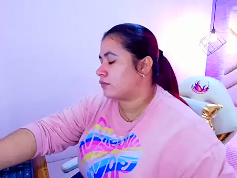 Addyy 02 online show from 10-12-25, 11:42