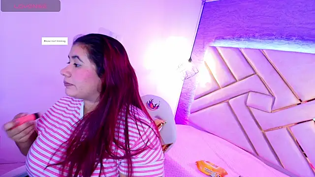 Addyy 02 online show from 10-15-25, 11:43