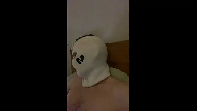 MolleDolle online show from 10-11-25, 01:38