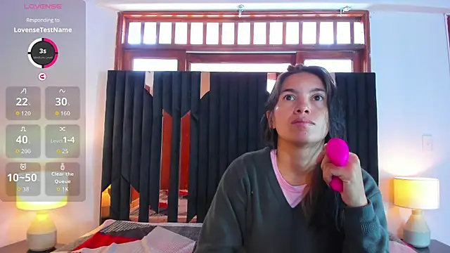 Snapshot of Sofy_and_Mia chatting on 11-03-25, 12:39 Sofy and Mia online show from 11-03-25, 12:39