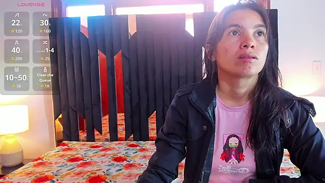 Snapshot of Sofy_and_Mia chatting on 11-21-25, 12:37 Sofy and Mia online show from 11-21-25, 12:37