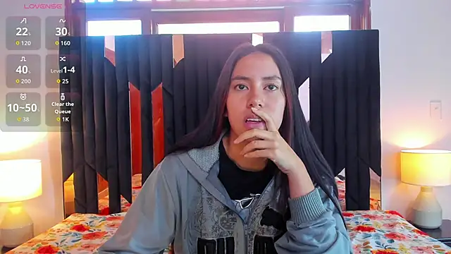 Snapshot of Sofy_and_Mia chatting on 11-29-25, 12:41 Sofy and Mia online show from 11-29-25, 12:41