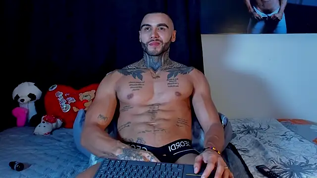 Danny Willson online show from 06-24-26, 02:43
