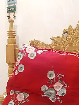 Beauty Queen Soniya online show from 01-12-26, 02:22