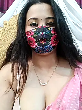 Beauty Queen Soniya online show from 02-15-26, 05:09